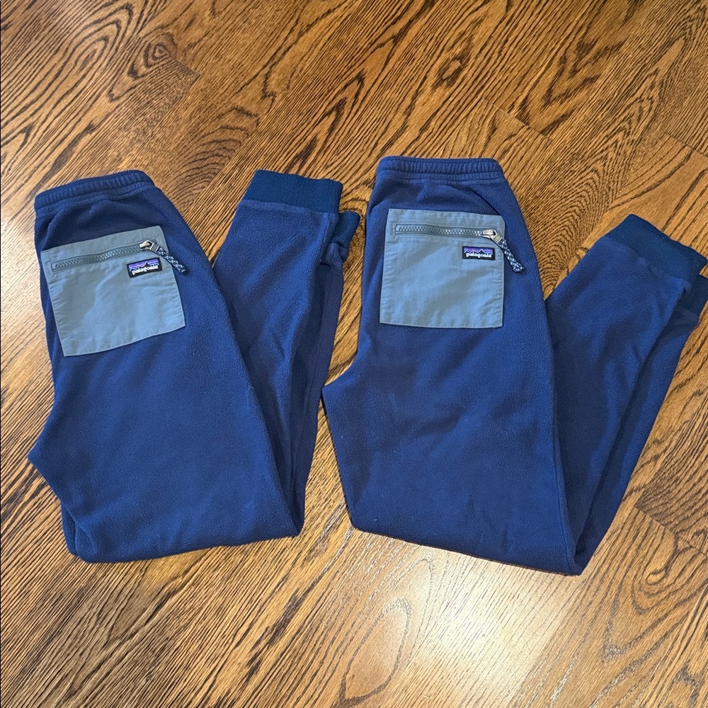 2 for $30 Patagonia Kids' Navy Fleece Bottoms (Boys Large)
